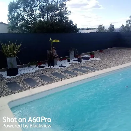 Charming, Very Bright House With A Pool Villa *
